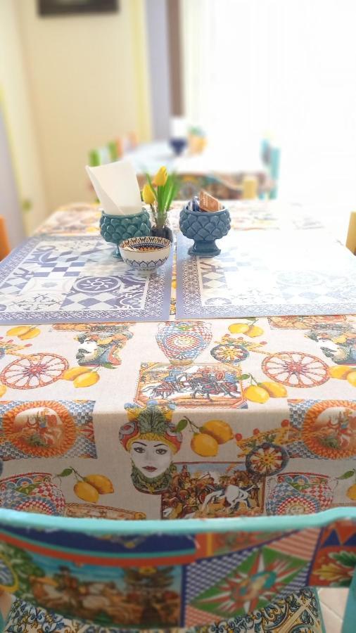 팔레르모 Bed&Book Palazzo Cutelli B&B 외부 사진